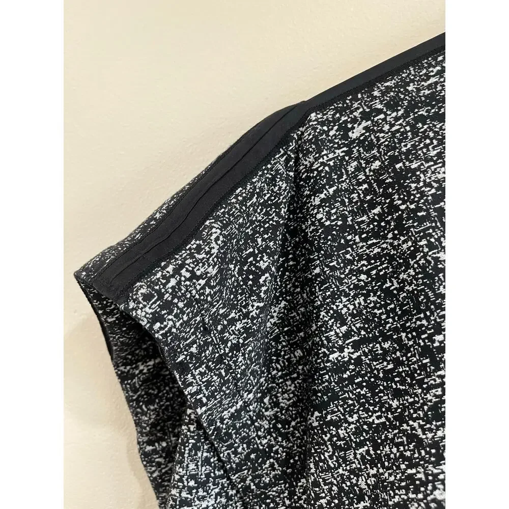 Lululemon Vinyasa Scarf‎ Gray Heather Wrap Shawl Travel Athleisure NWT